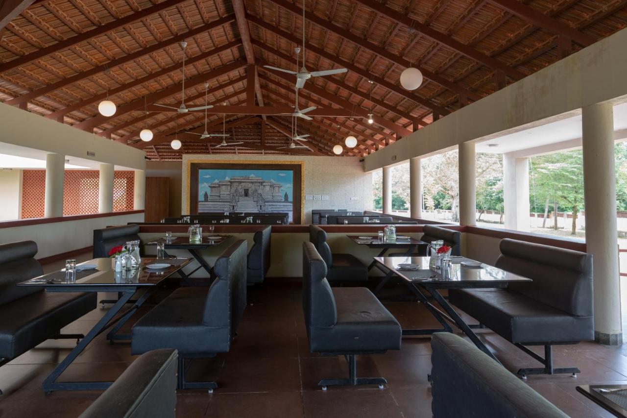 Kstdc Hotel Mayura Yagachi, Belur Belur  Exterior photo